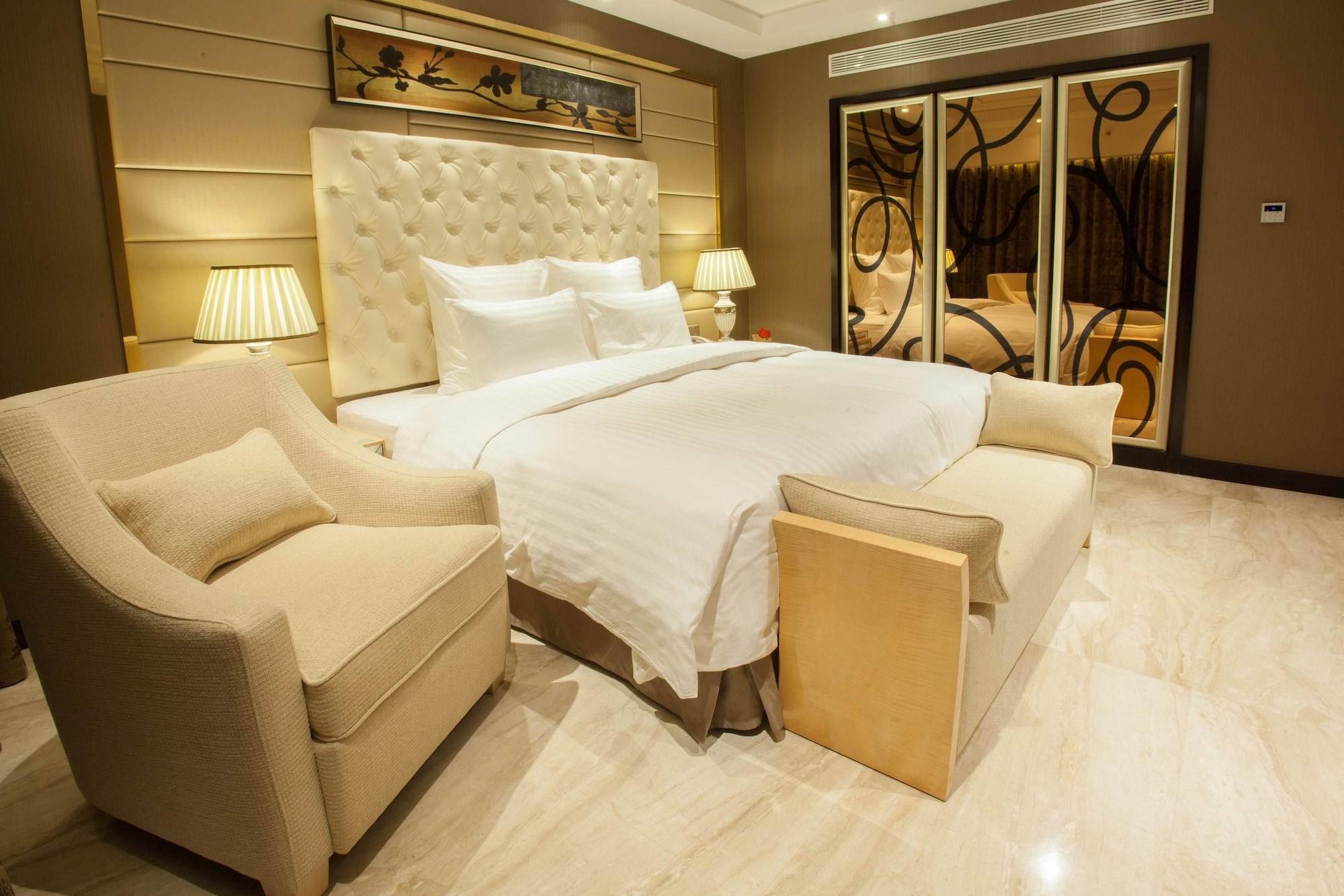 Nanning Landmark Hotel Экстерьер фото
